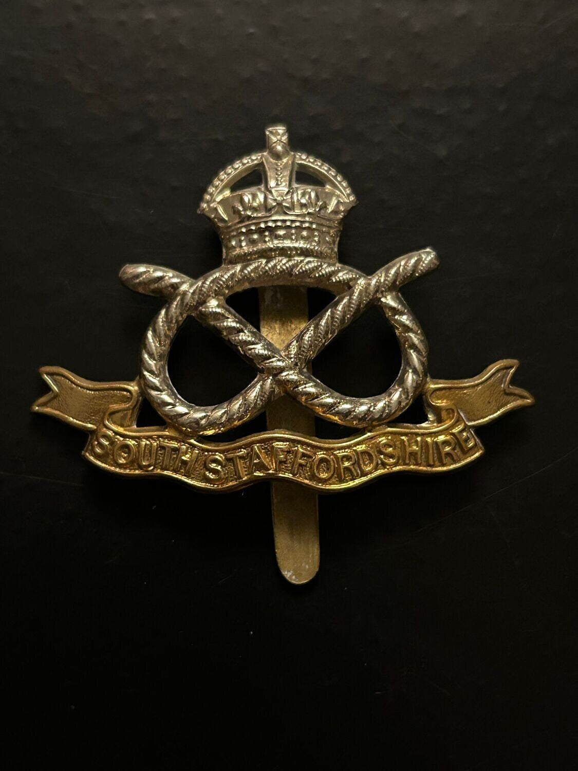 South Staffordshire Regiment Cap Badge